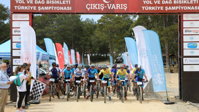 ALKÜ Zirveyi Bırakmadı! Türkiye Şampiyonası’nda Alanya Rüzgarı Esti