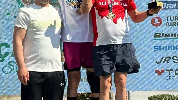 75 Yaşında Şampiyon: Antalyalı Sporcu Türkiye Kupası’nı Kazandı