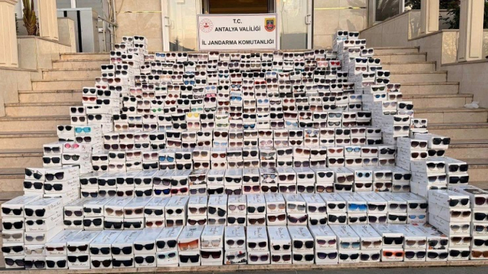 Alanya’da Kaçakçılık Operasyonu: 20 Bin Gözlük Ele Geçirildi, Değeri 20 Milyon TL