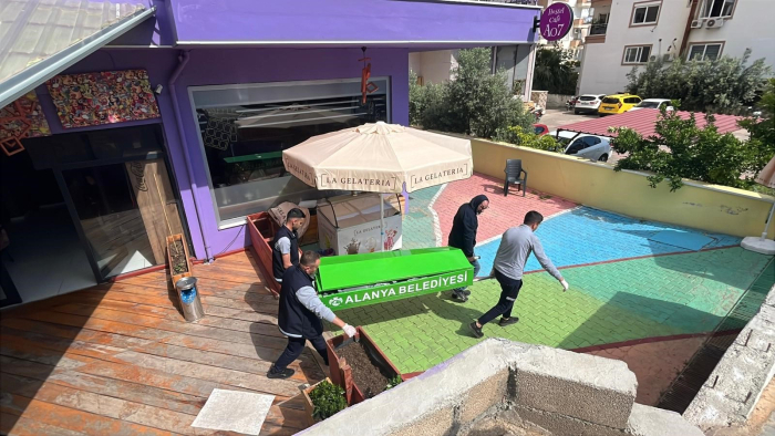 Antalya'da hostelde kalan adam ölü bulundu