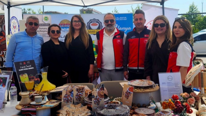 Alanya'nın yöresel değerleri Antalya'da görücüye çıktı