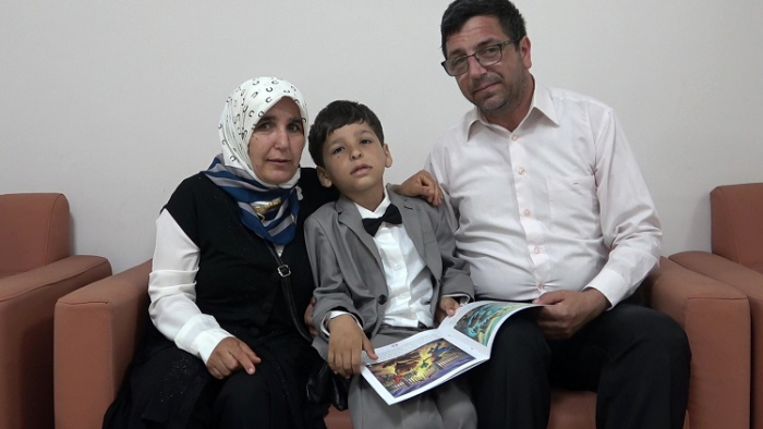 6 Yaşındaki Otizmli Ali Rıza Hikaye Kitabı Yazdı!