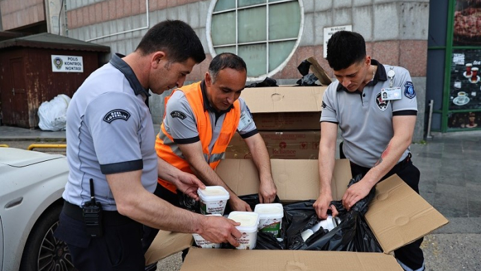 Otobüs Bagajında 1 Ton Kaçak Yoğurt İmha Edildi!