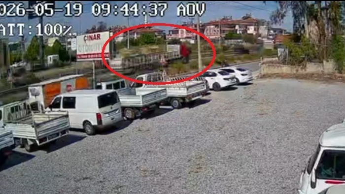 Manavgat'ta kamyonun çarptığı yaya hayatını kaybetti