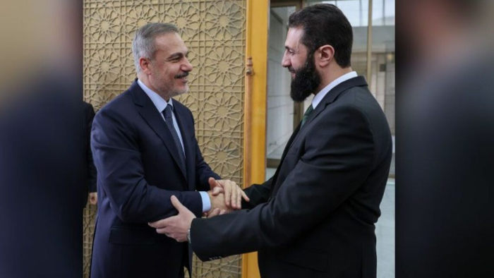 Bakan Fidan, Suriye Cumhurbaşkanı Şara ile Antalya'da görüştü