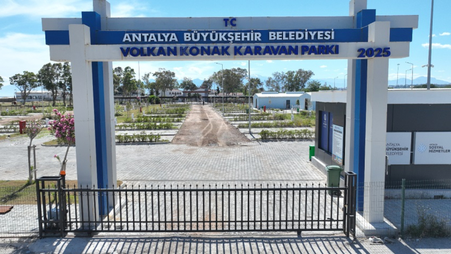 Antalya'ya Denize Sıfır Volkan Konak Karavan Parkı Geliyor